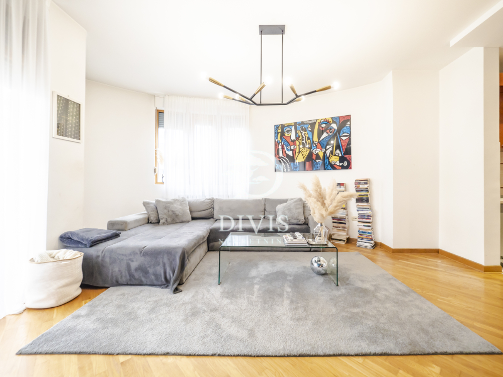 Slika 1 - Stanoja Glavaša, Trosoban stan na prodaju, 78m2, 330.000€